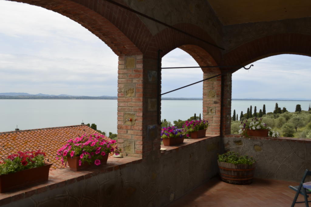 Villa Fattoria Il Poggio Ortsteil Ortsteil San Feliciano Zimmer foto