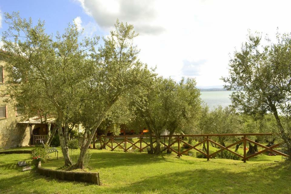 Villa Fattoria Il Poggio Ortsteil Ortsteil San Feliciano Exterior foto
