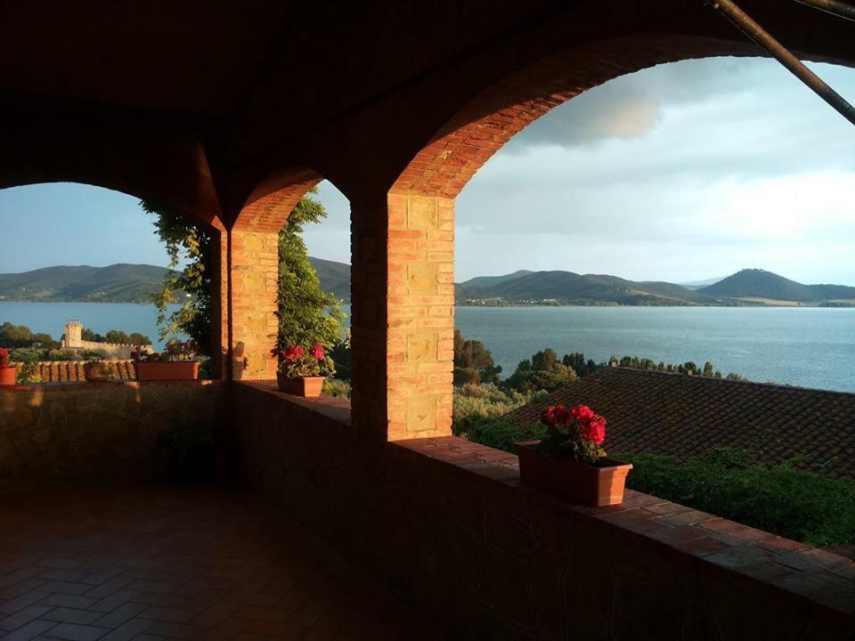 Villa Fattoria Il Poggio Ortsteil Ortsteil San Feliciano Exterior foto