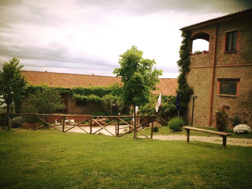Villa Fattoria Il Poggio Ortsteil Ortsteil San Feliciano Exterior foto